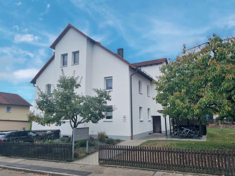 Gebäude in Hilpoltstein nach dem Aufbringen einer Fassadendämmung